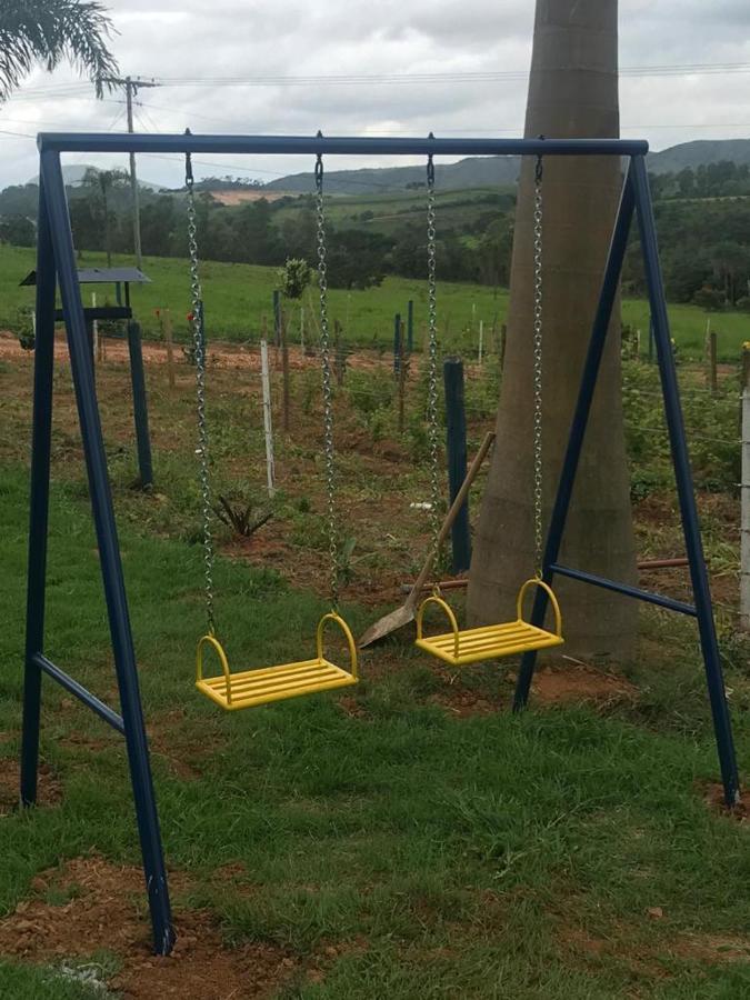 Pousada Vale Da Roca Capitólio Eksteriør billede